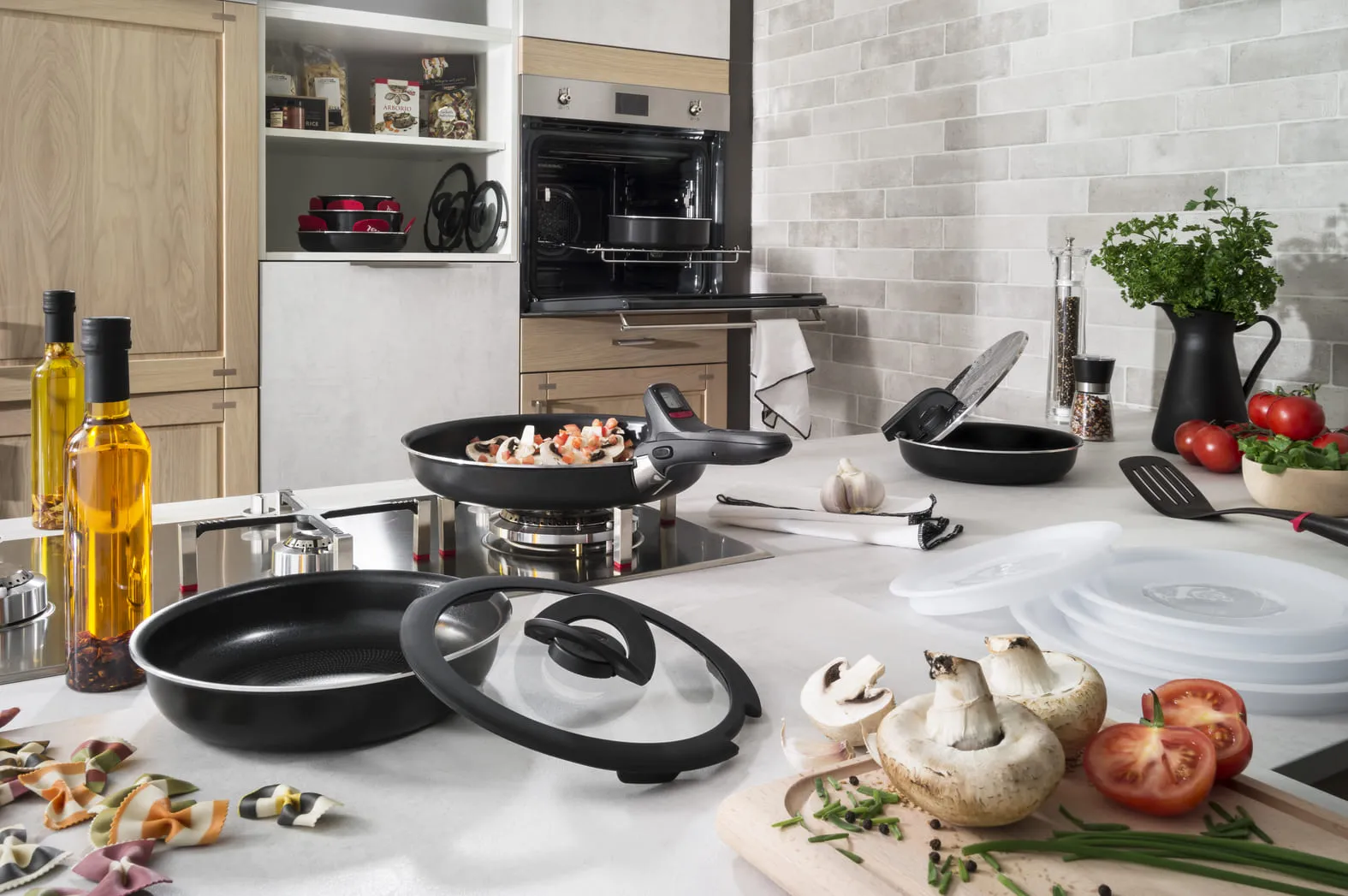 How to Avoid Chemical Contamination from Cookware: A Guide to Safe Cooking